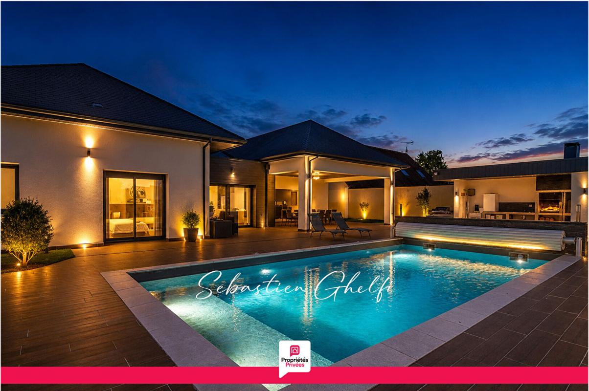 ROMORANTIN-LANTHENAY belle villa de plain-pied avec piscine- 4 chambres dont 1 suite-double garage 1