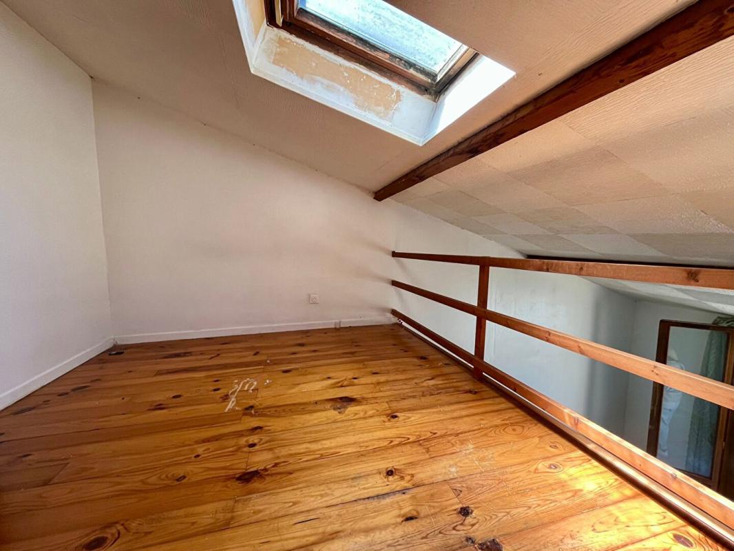 PUSSAY Appartement esprit "maisonnette" avec exterieur et garage 4