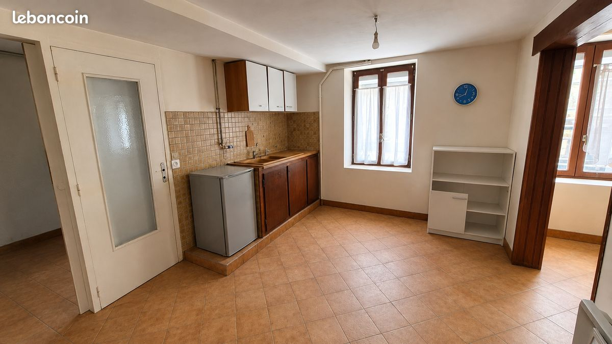 LOUPLANDE Immeuble Louplande 6 pièce(s) 185 m2 5