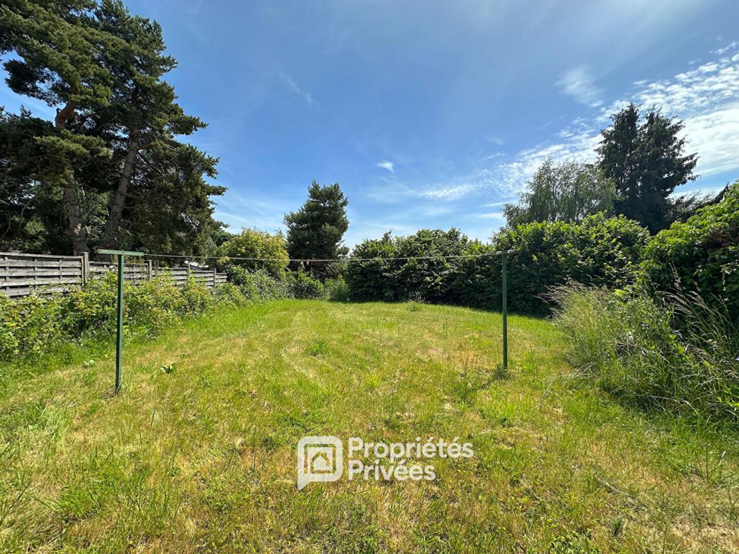 CEYSSAT Maison 5 pièces 116 m2 avec garage sur terrain de 714 m2 2