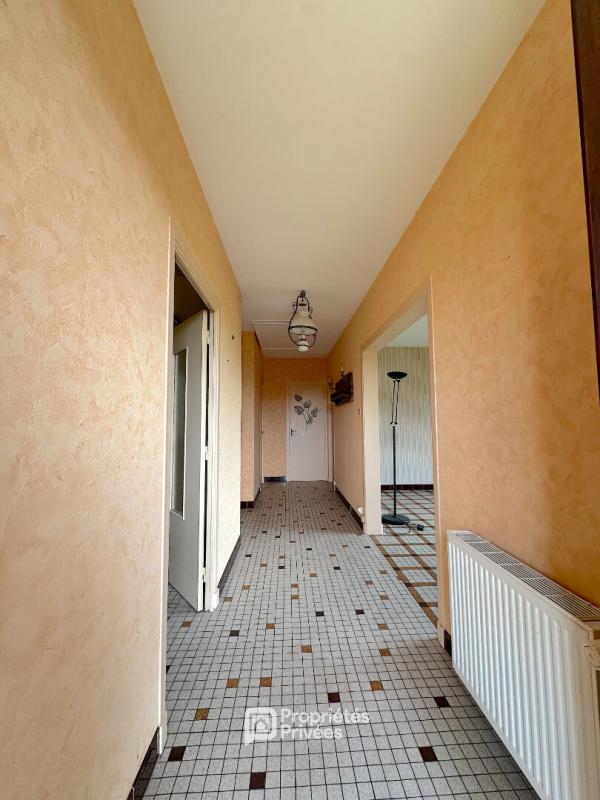 CEYSSAT Maison 5 pièces 116 m2 avec garage sur terrain de 714 m2 6