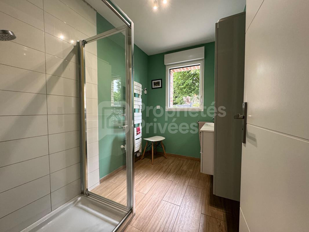 DROUVIN-LE-MARAIS Drouvin-le-Marais - Superbe semi plain-pied 5 chambres, 150 m² habitables, jardin exposé sud-ouest, aucun travaux ! 5