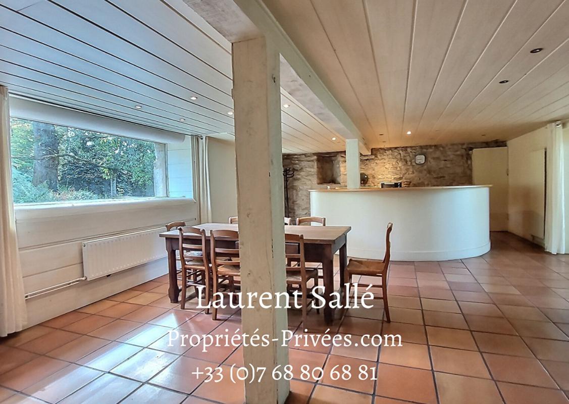 QUESTEMBERT Questembert (56230) - Maison de caractère de 215 m² sur parc arboré de 1,5 ha 8
