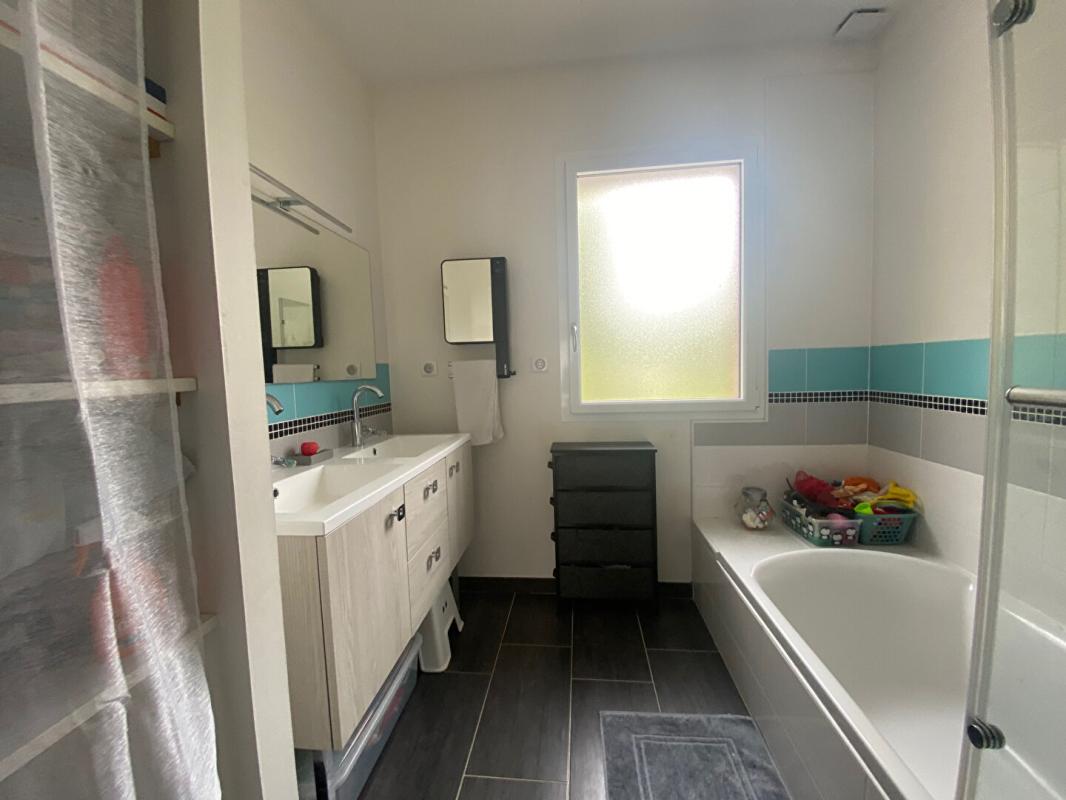 SAINTE-PAZANNE MAISON 7 PIÈCES 44680 SAINTE PAZANNE - BUDGET 358 800 HAI 12