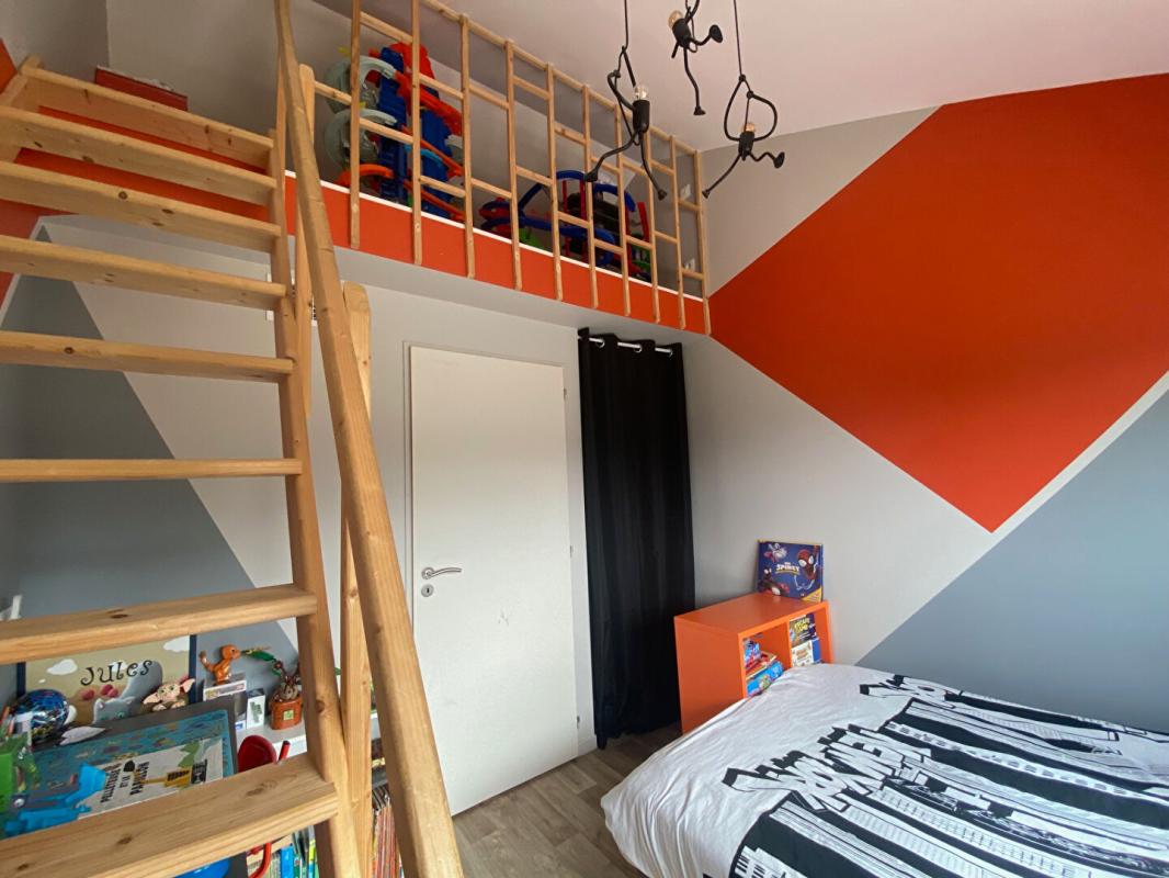 SAINTE-PAZANNE MAISON 7 PIÈCES 44680 SAINTE PAZANNE - BUDGET 358 800 HAI 13