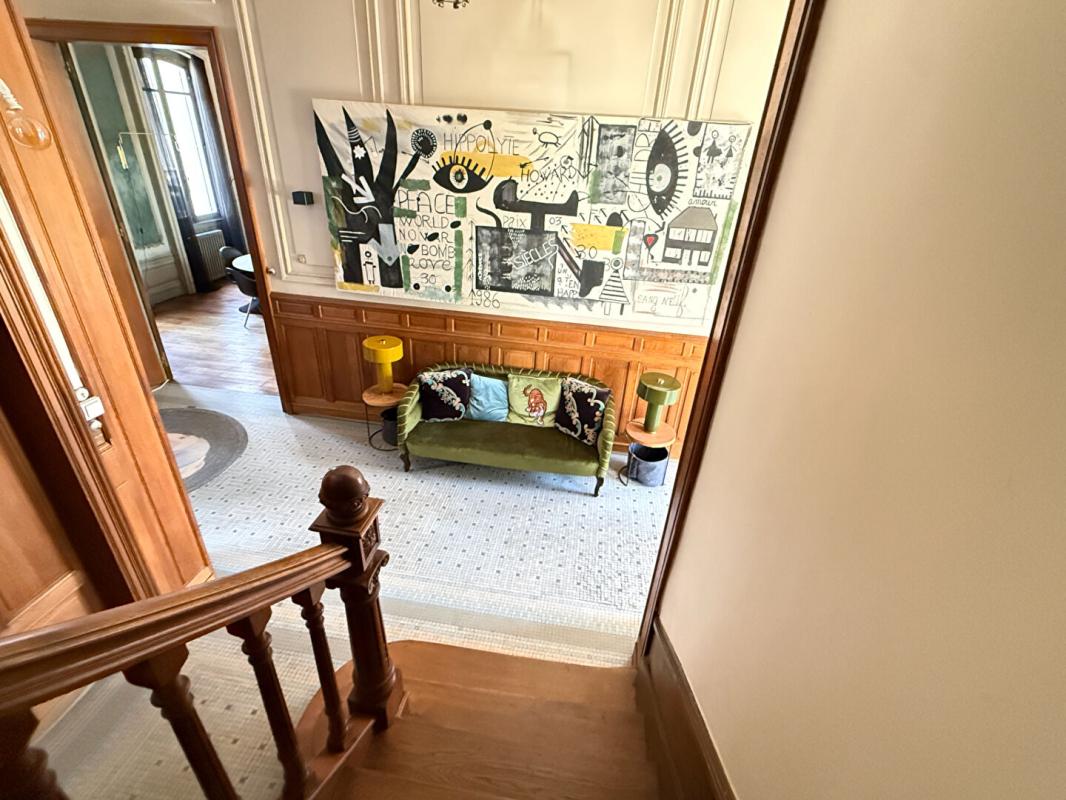 ANGOULEME Demeure de prestige Angouleme 10 pièce(s) 280 m2 13