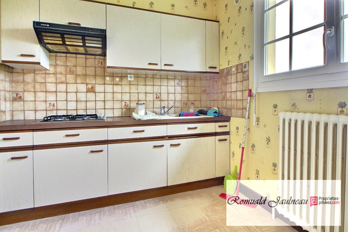 AUNEAU Maison sur sous sol à 7 kms de Auneau 4
