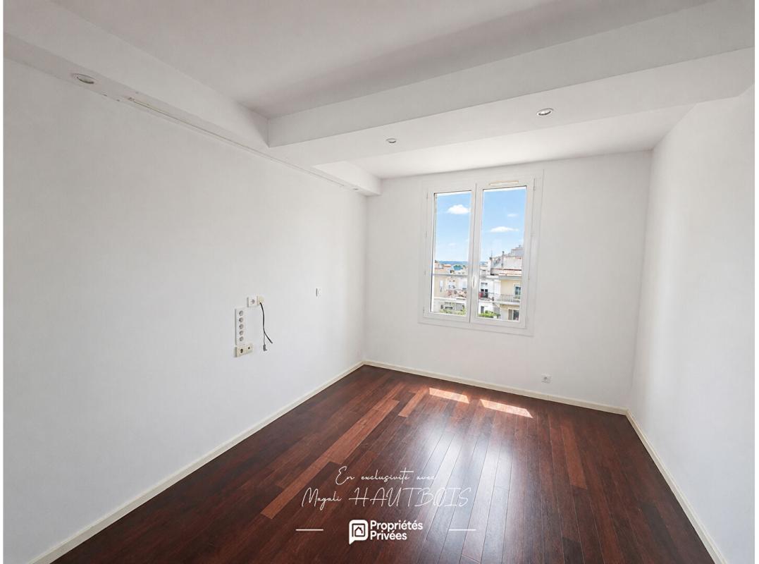 GRANVILLE Appartement et cave proximité Granville 3 pièce(s) 66 m2 3
