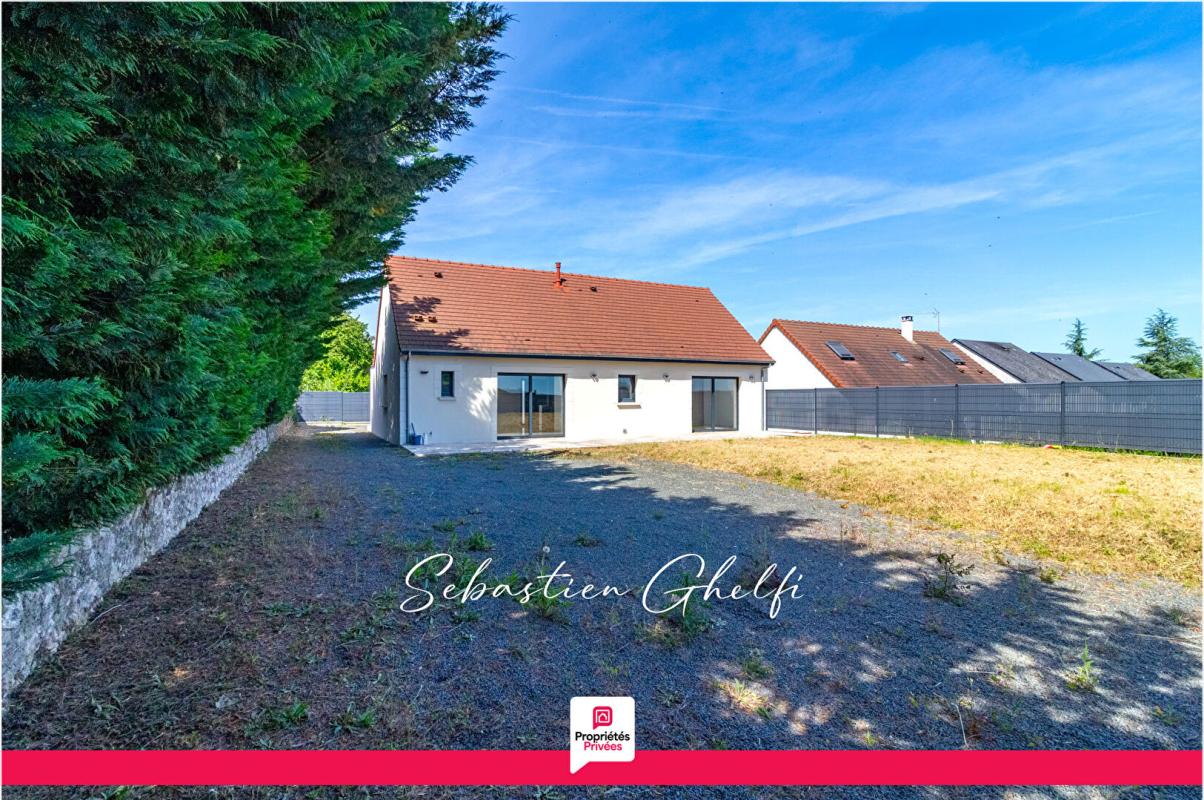 VINEUIL proche de BLOIS maison de plain-pied avec 2 chambres-2 terrasses-jardin 18