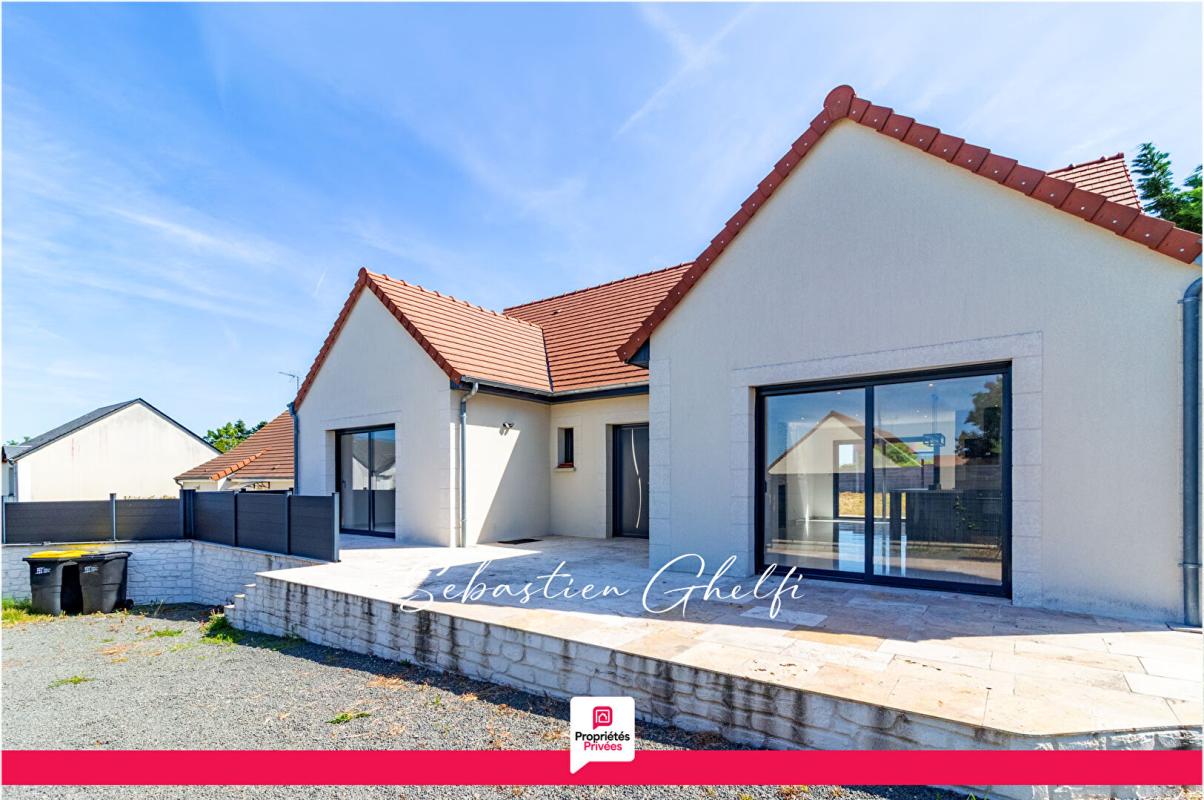 VINEUIL proche de BLOIS maison de plain-pied avec 2 chambres-2 terrasses-jardin 2
