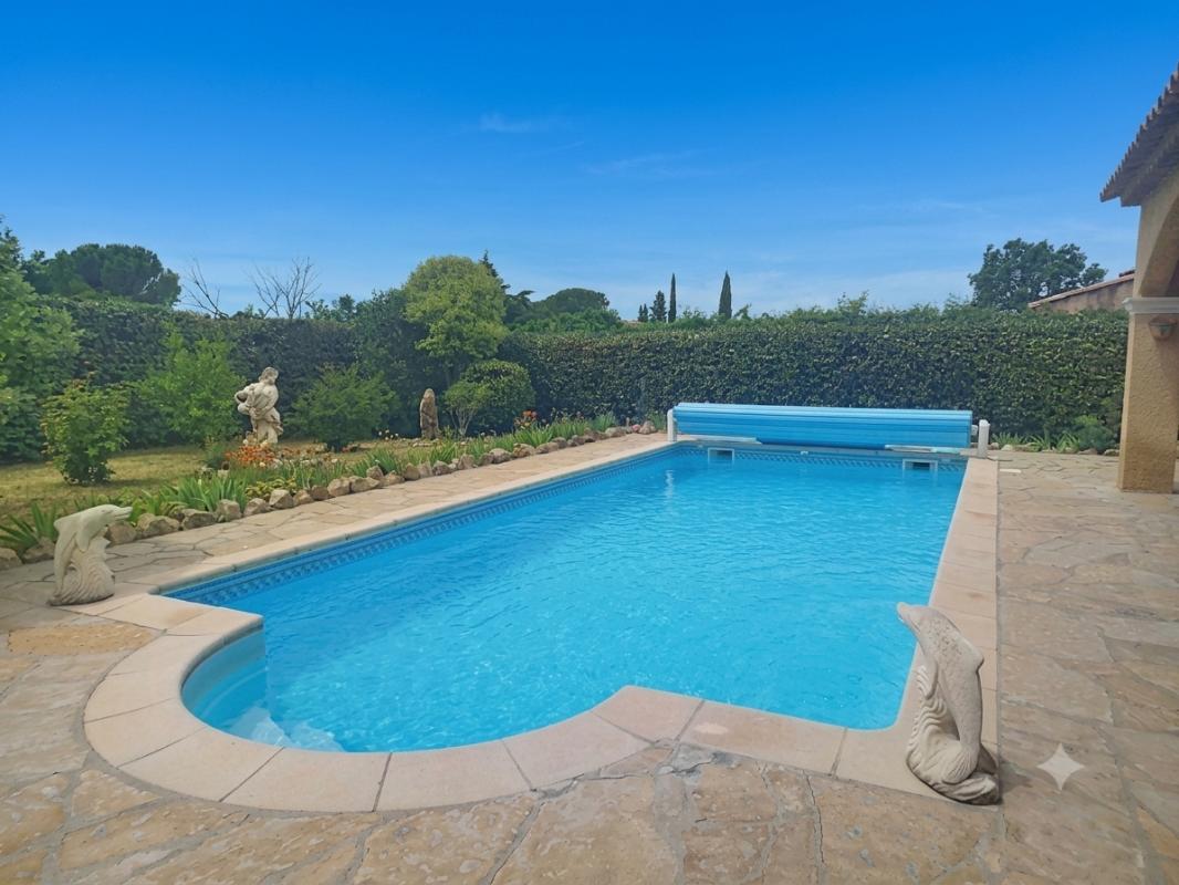 REGUSSE Maison Regusse 4 pièce(s) 102 m2 avec piscine et garage 15