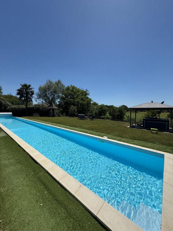 AURENSAN Maison Aurensan 6 pièce(s) 160 m2 10