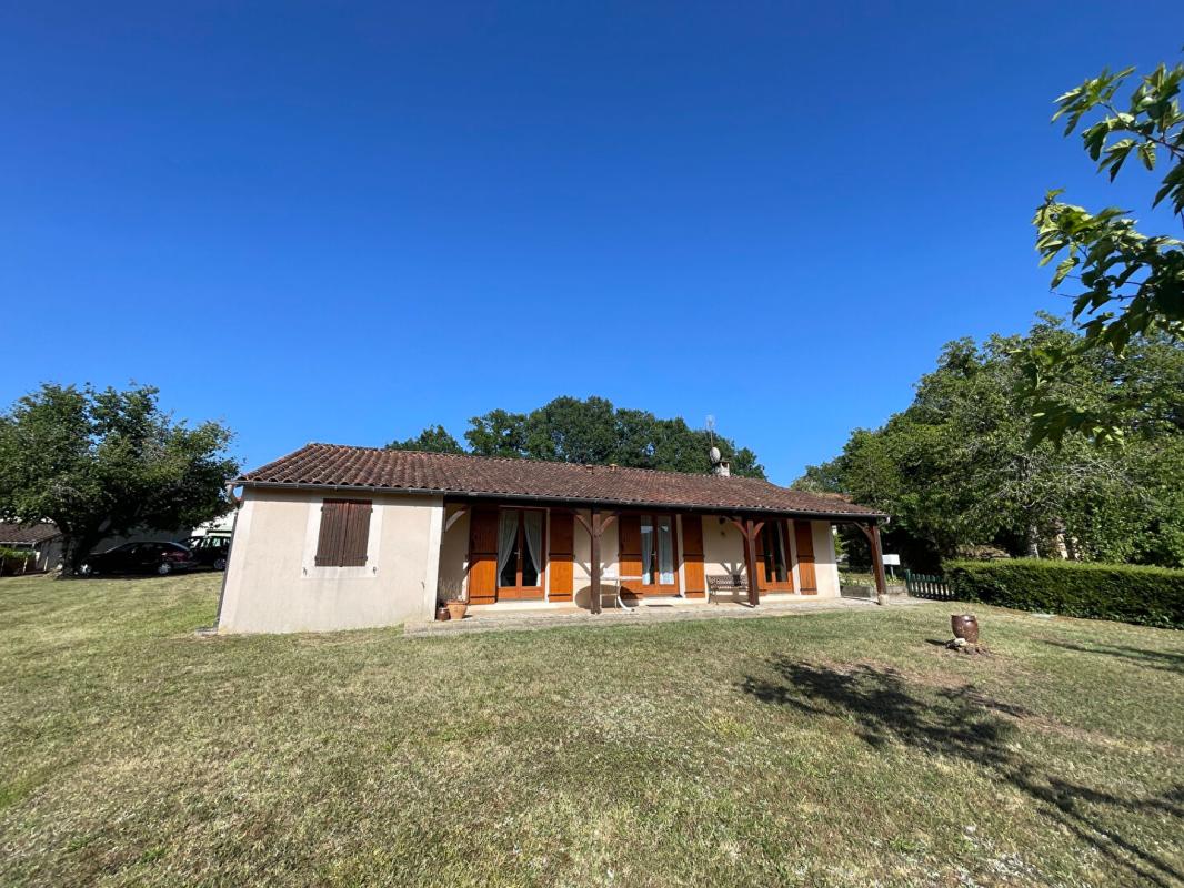 BRANTOME maison de plain- pied de 80m2 1