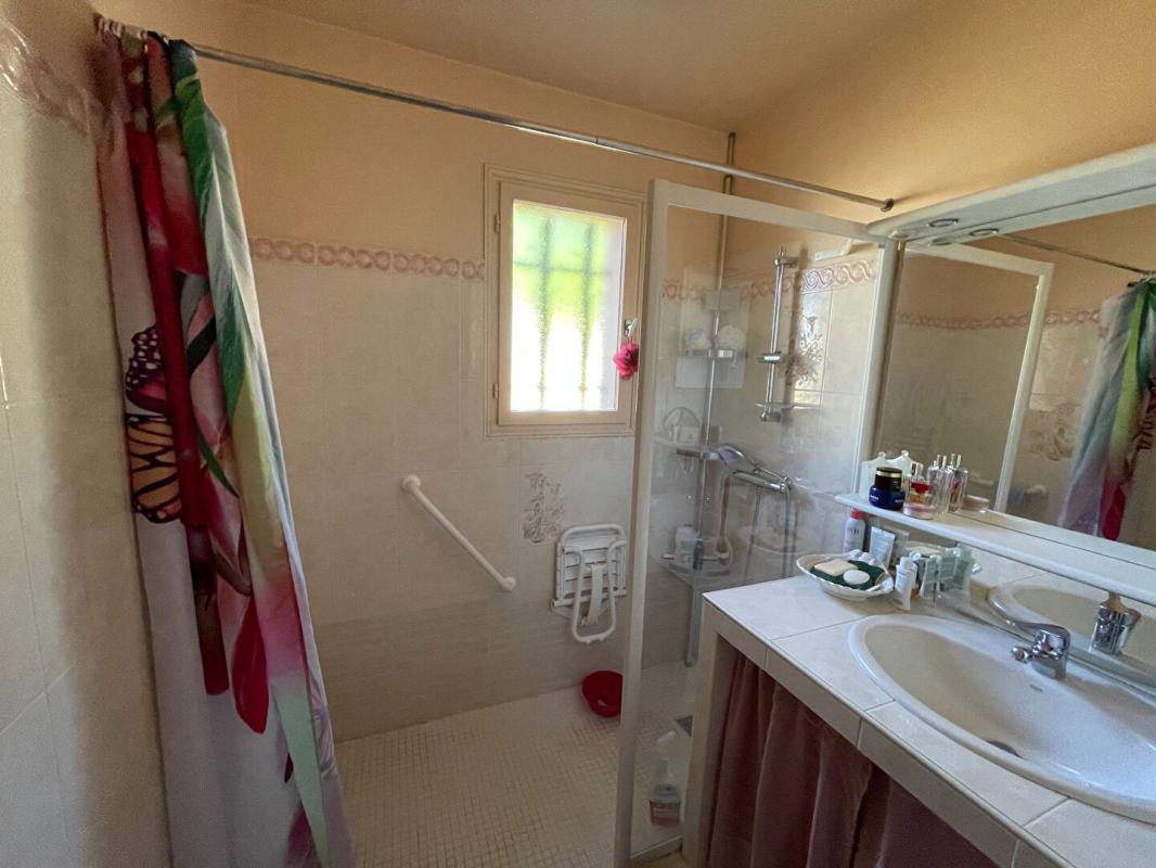 BRANTOME maison de plain- pied de 80m2 12