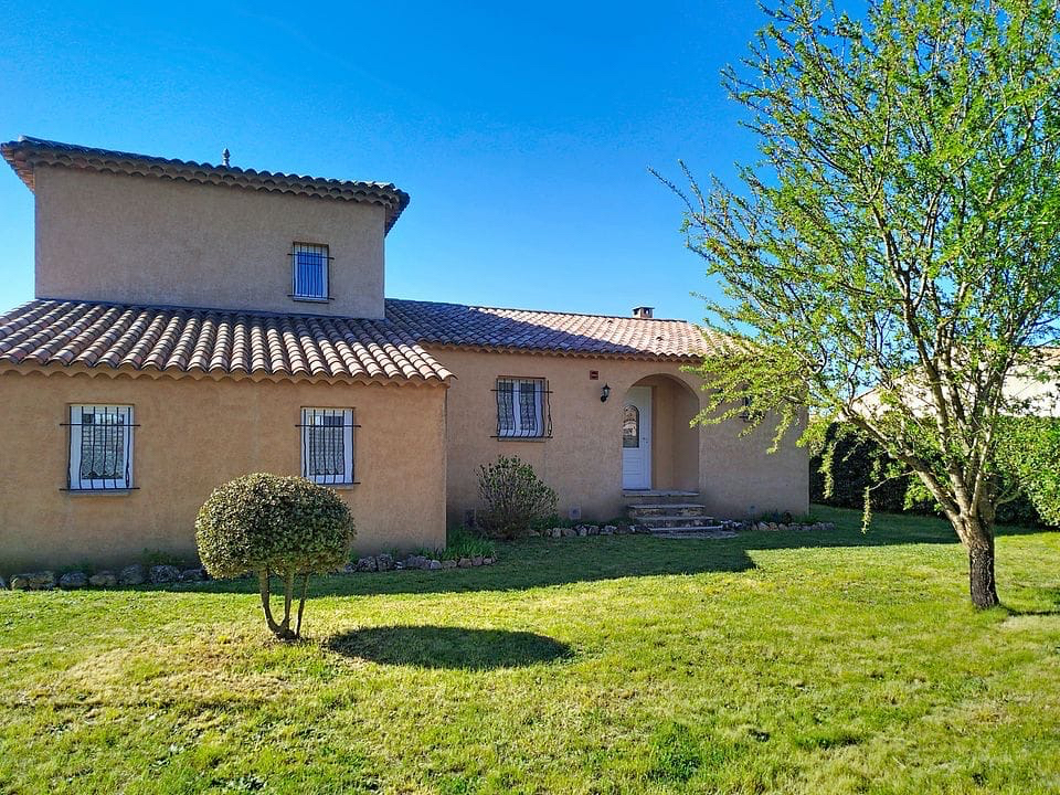 REGUSSE Maison Regusse 4 pièce(s) 102 m2 avec piscine et garage 12