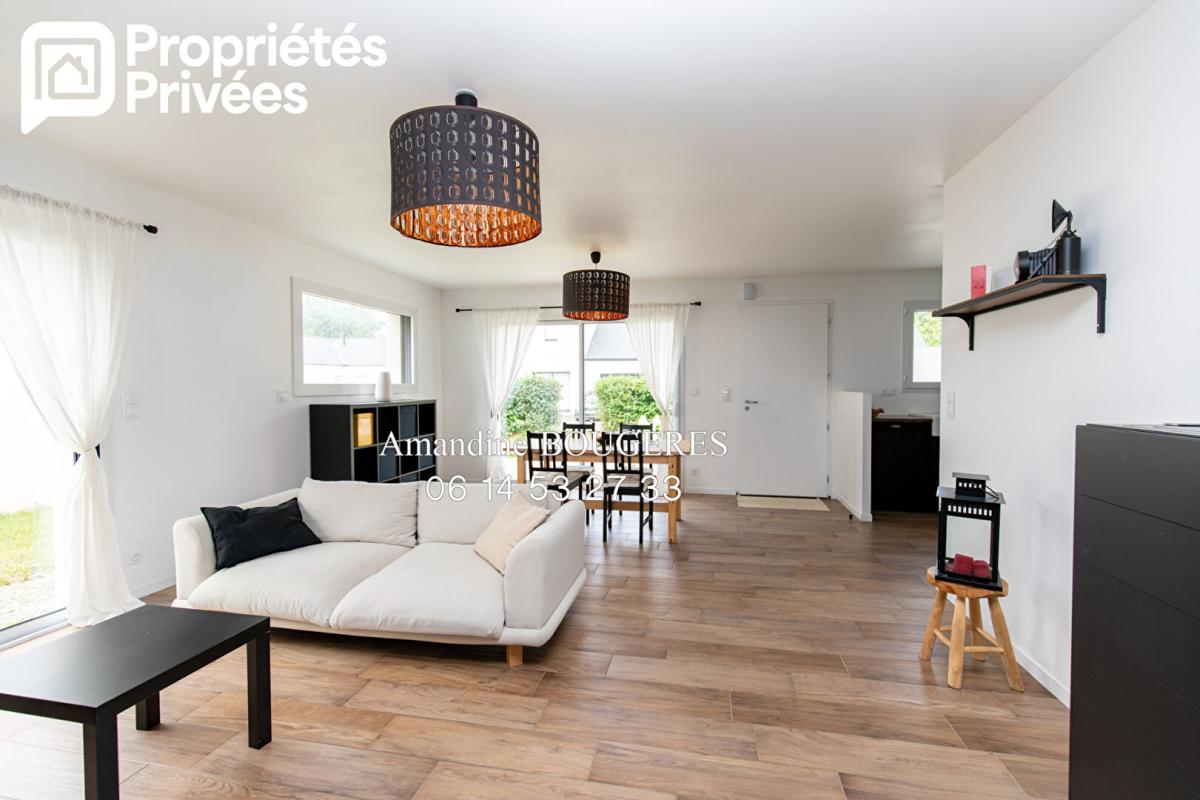 DOMALAIN Maison de plain-pied- 3 chambres-DOMALAIN 35680- CENTRE BOURG A PIED- 234000 EUROS HAI 1