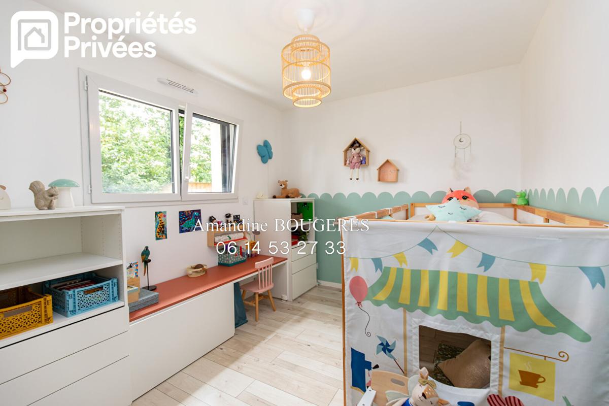 DOMALAIN Maison de plain-pied- 3 chambres-DOMALAIN 35680- CENTRE BOURG A PIED- 234000 EUROS HAI 6