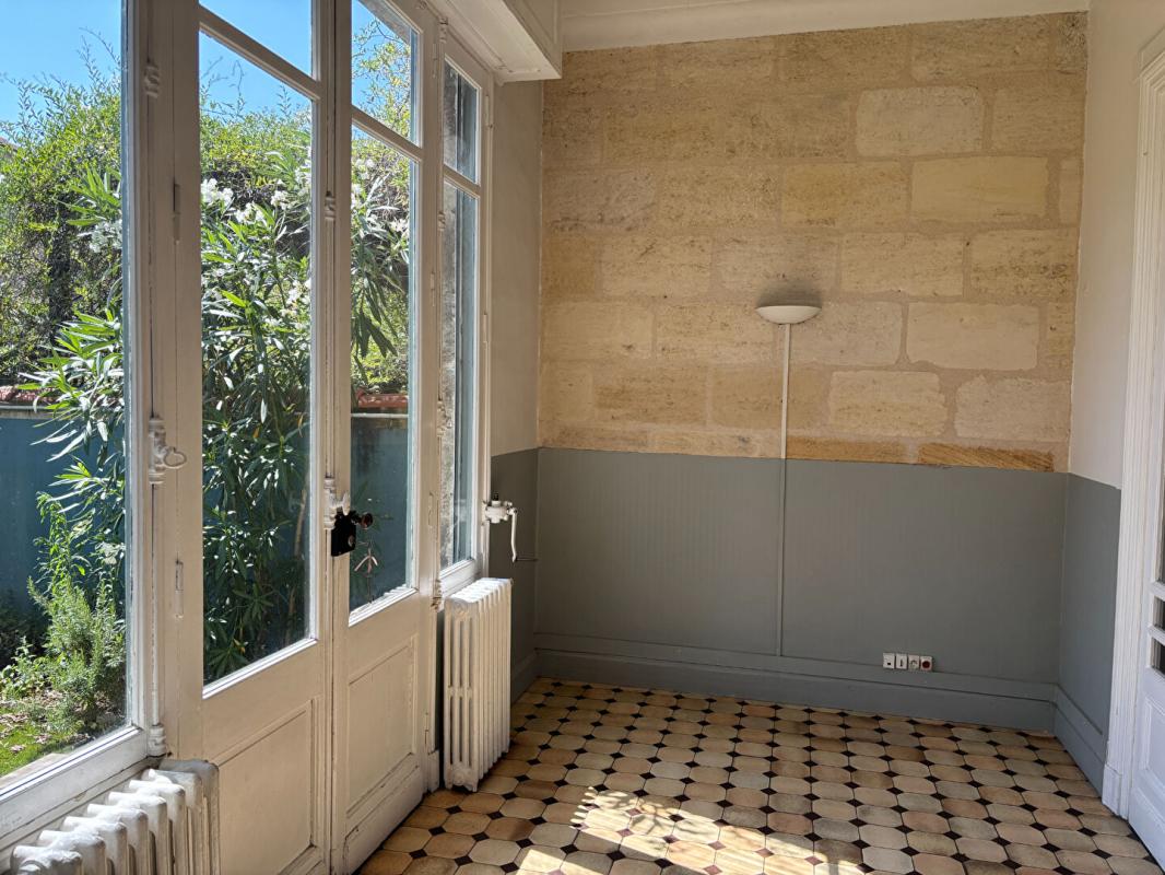 BORDEAUX Belle maison familiale en pierre 5