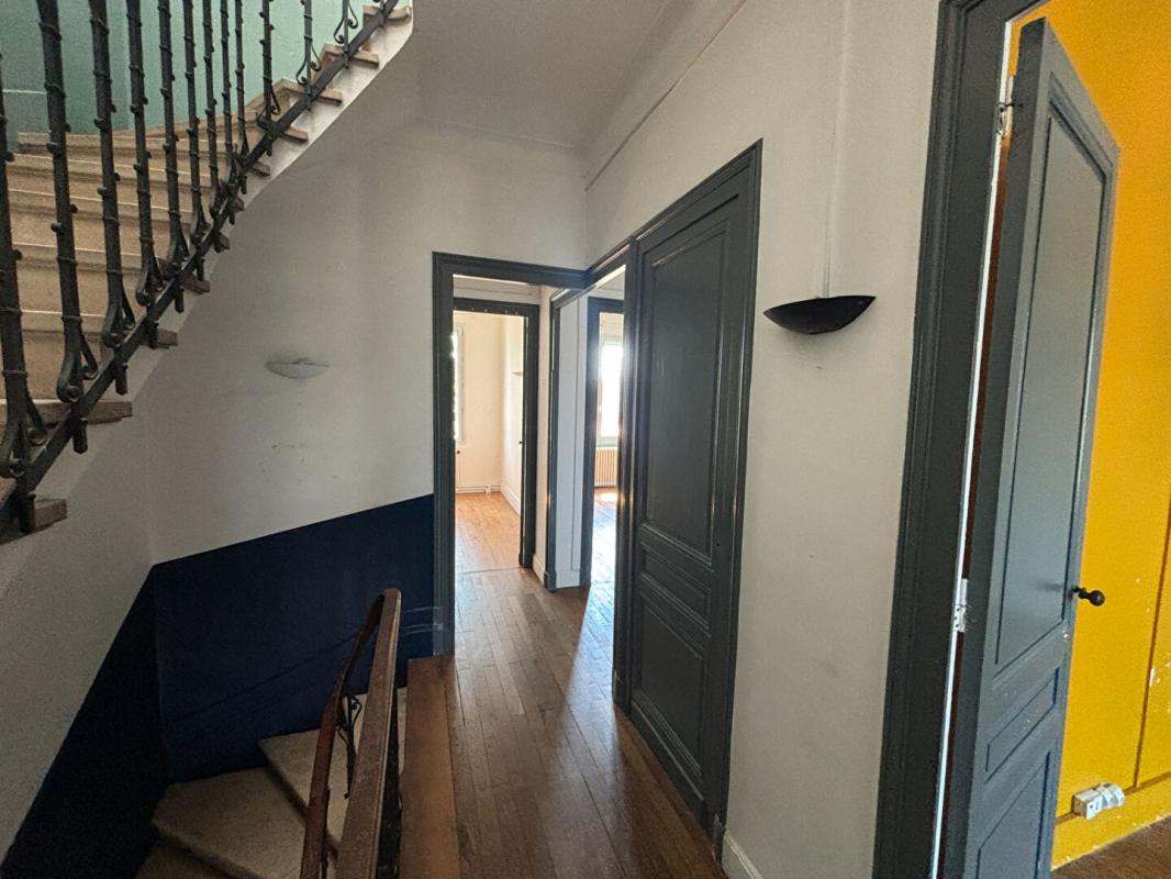 BORDEAUX Belle maison familiale en pierre 8