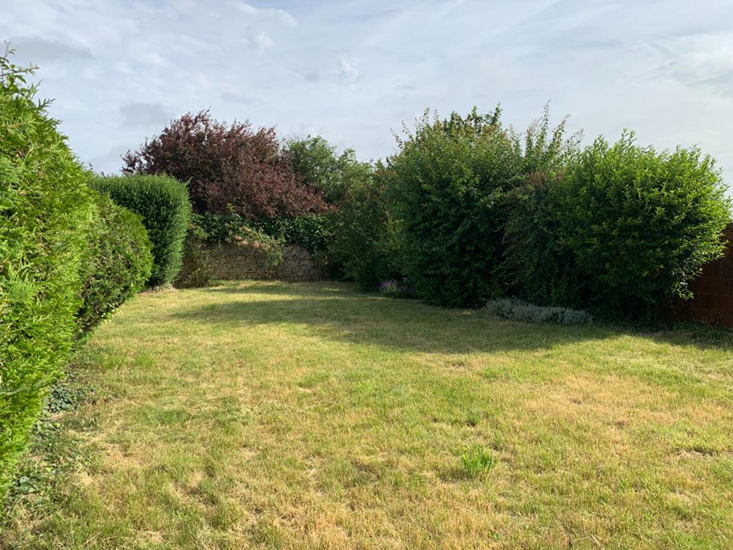 SAINT-SULPICE-SUR-RISLE MAISON AVEC JARDIN PROCHE DE TOUTES COMMODITES 2