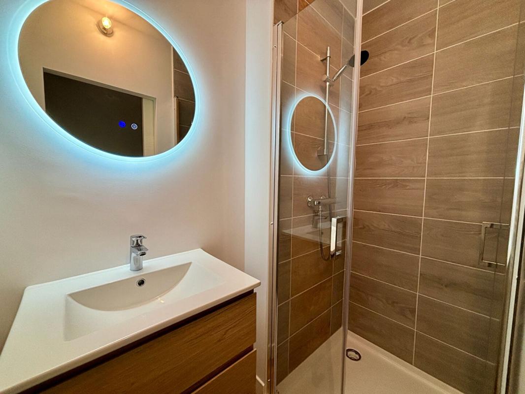 NEVERS Appartement Nevers 3 pièce(s) 95 m2 - 2 chambres - Rez-de-chaussée - dépendance - pas de travaux 6
