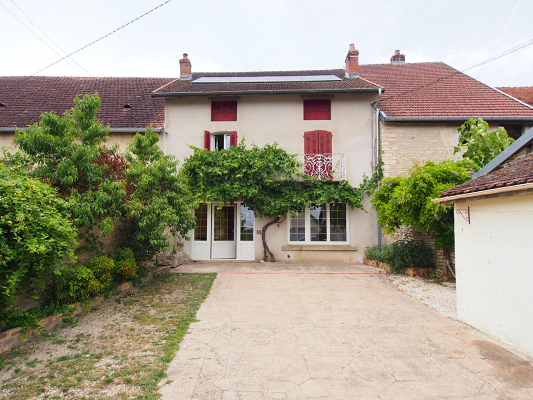 TIL-CHATEL Maison familiale de 190m2 10