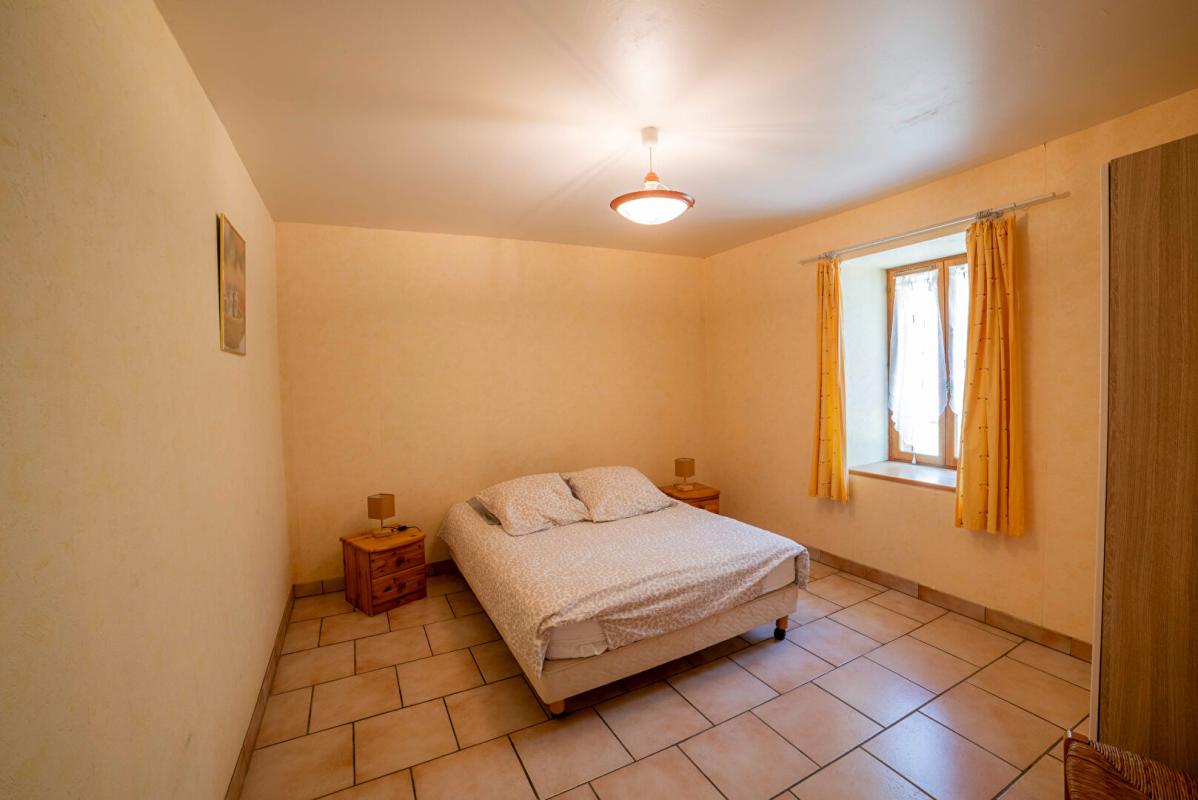 LISSAY-LOCHY Maison Lissay Lochy 6 pièce(s) 134 m2 5