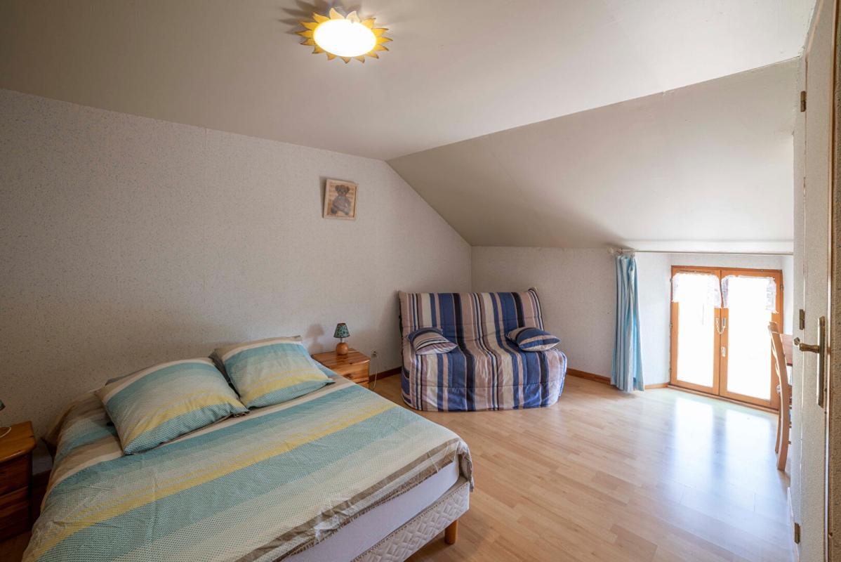 LISSAY-LOCHY Maison Lissay Lochy 6 pièce(s) 134 m2 7