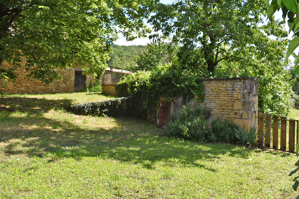 AUBAS corps de ferme Aubas 5 pièce(s) 95 m2 9