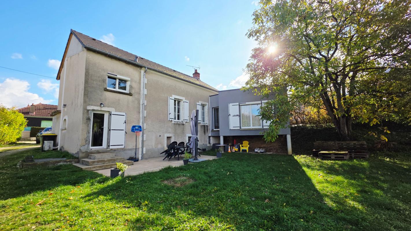 BOURGES BOURGES MAISON 100.6M² 4 PIECES JARDIN 17