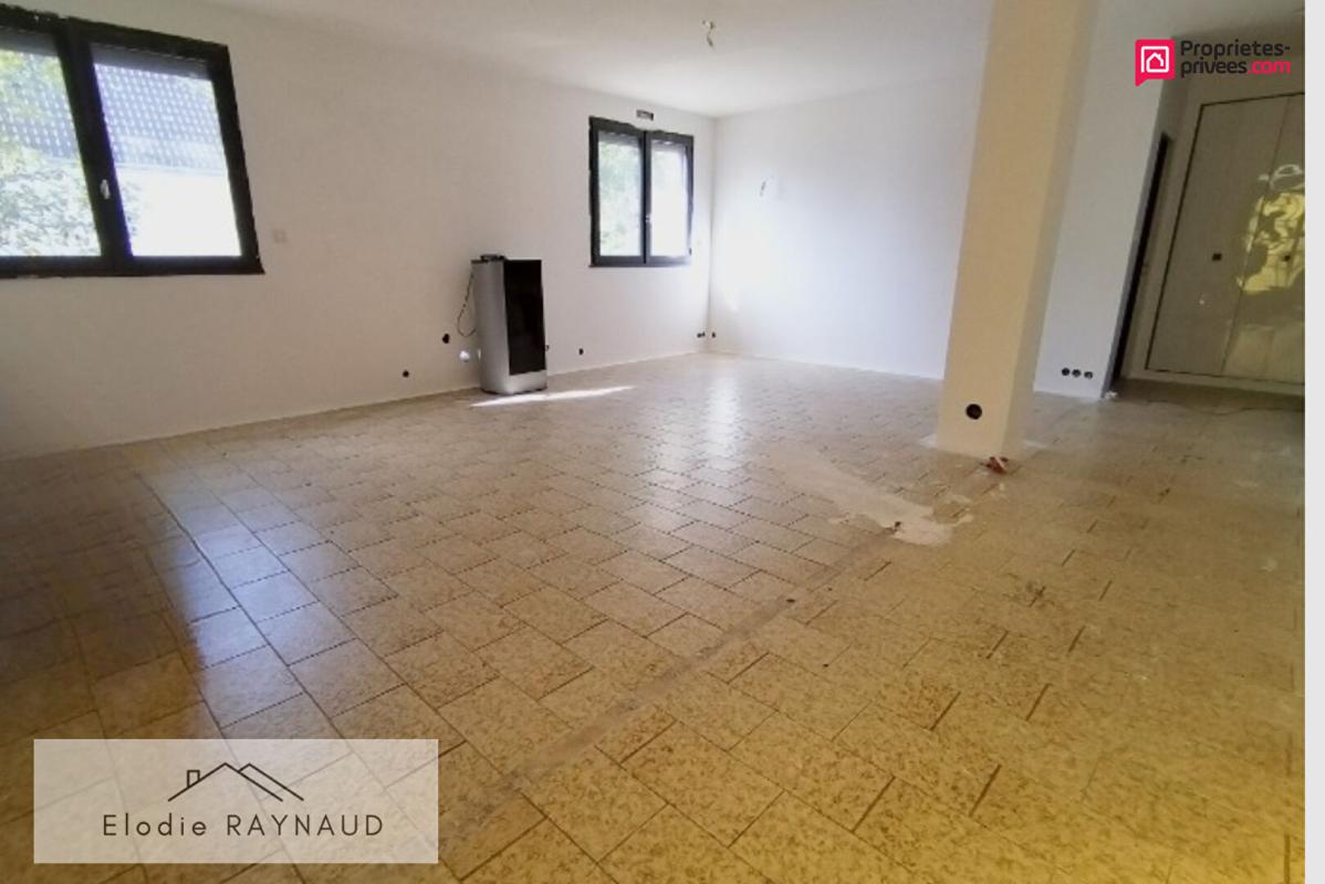 LA BOISSE Maison La Boisse 6 pièces116.19 m² 6