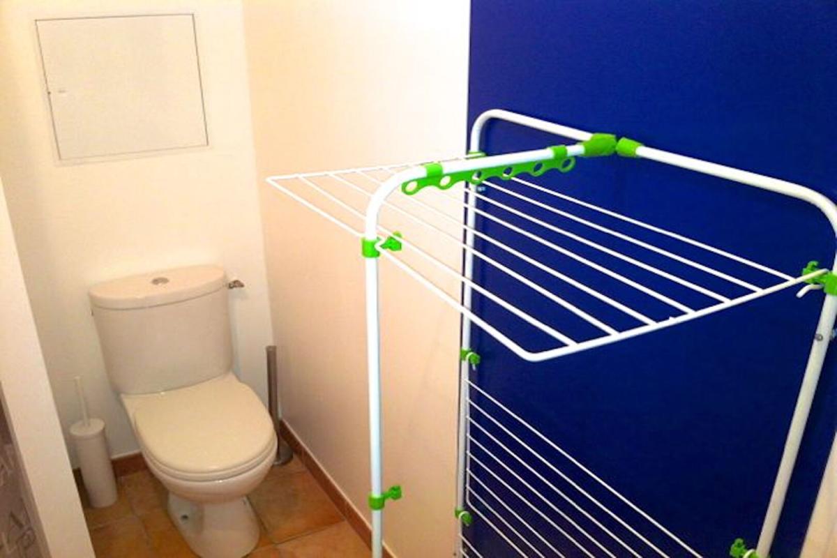 MARSEILLE-11E-ARRONDISSEMENT STUDIO DE 21.82 M2 À PROXIMITÉ DU LYCÉ DE LA FORBINE 14