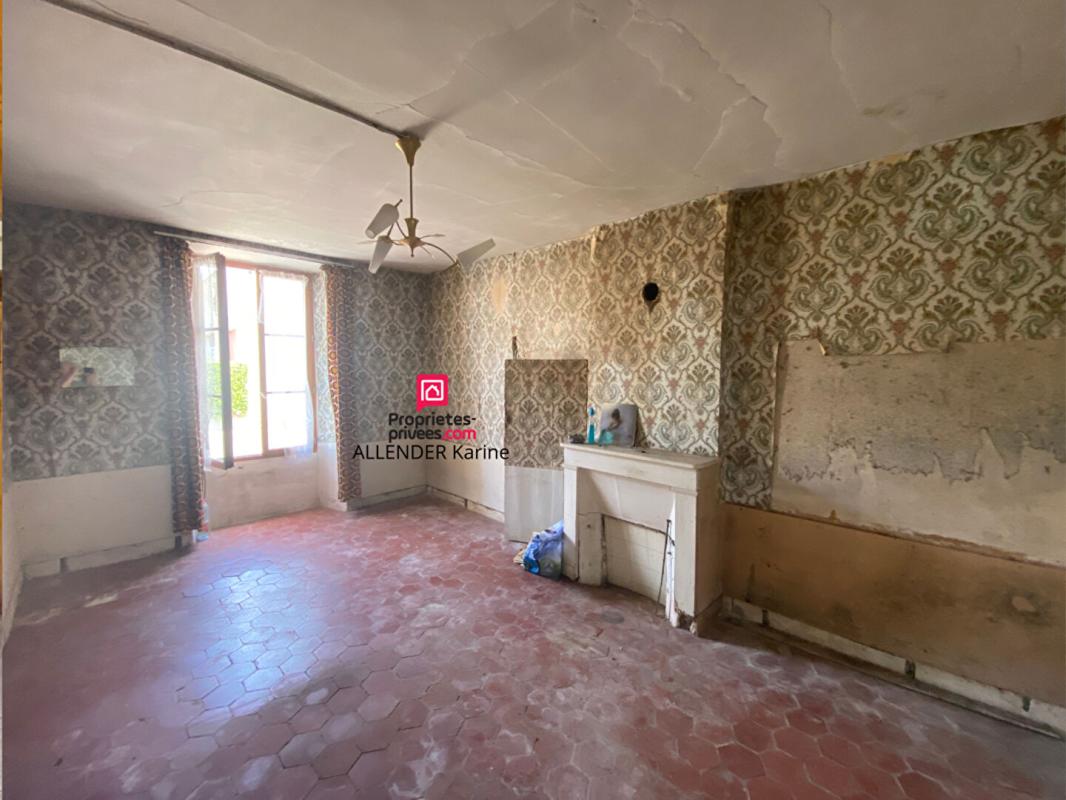 VILLENEUVE-L'ARCHEVEQUE Maison Villeneuve L Archeveque 5 pièce(s) 120 m2 2