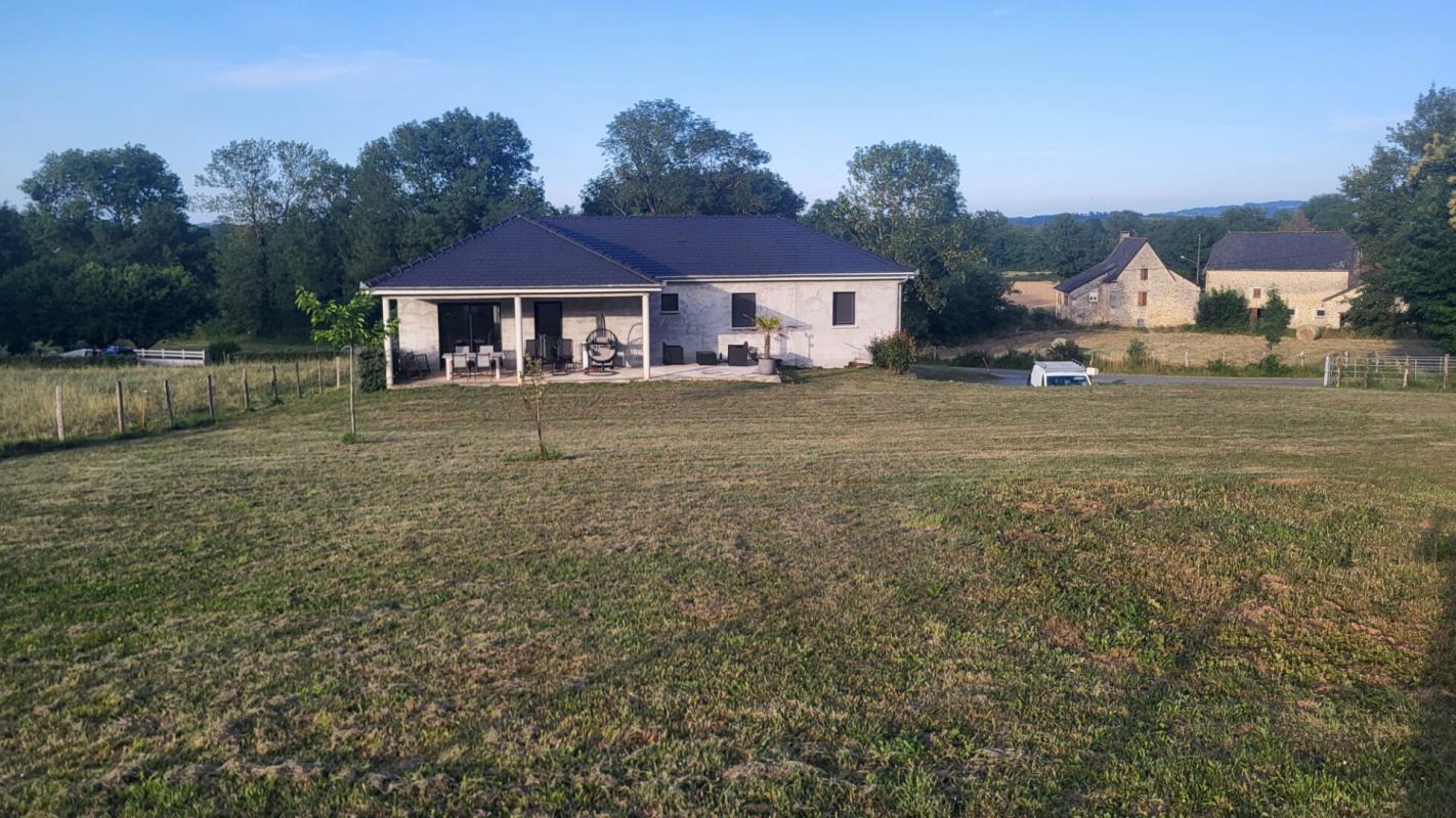 ROUSSENNAC Maison Roussennac 5 pièce(s) 146 m2 2