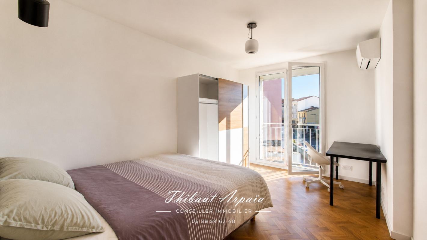 MANOSQUE Appartement Manosque 5 pièce(s) 124,31 m2 avec cave et parking 8