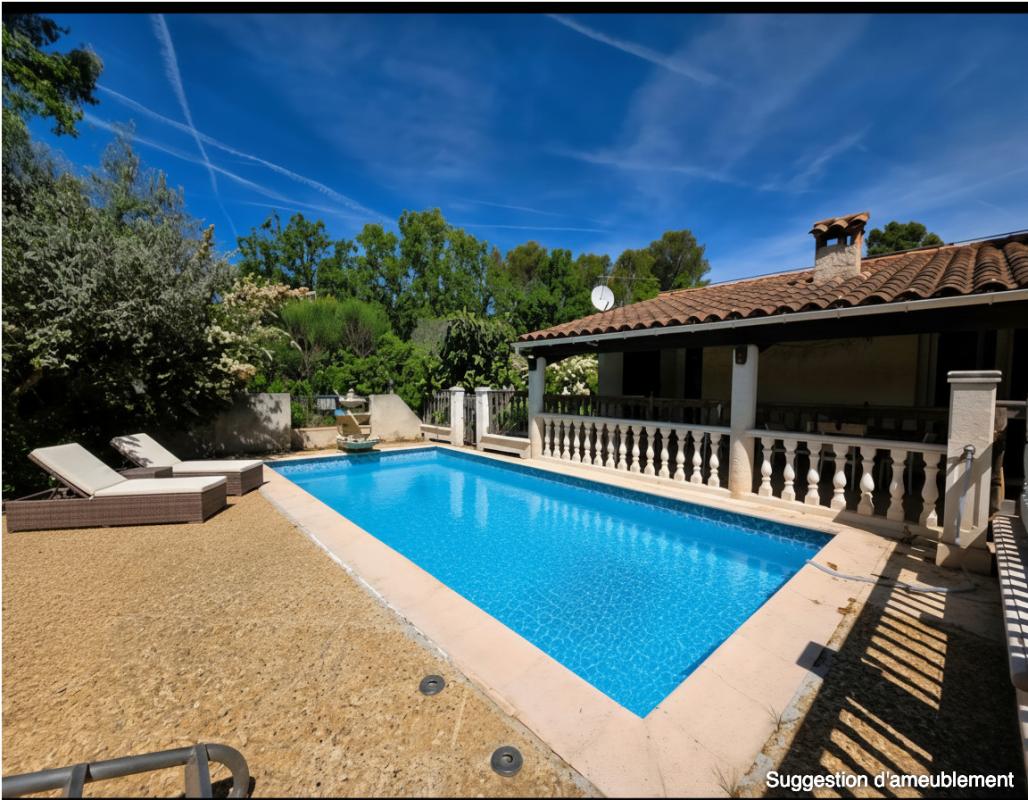 DRAGUIGNAN Villa individuelle 3/4p 80m2 Piscine 1230m2 Jardin 1