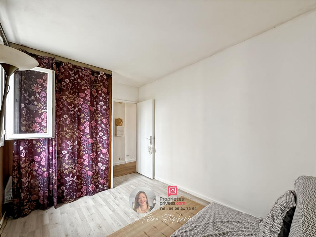 PUGET-SUR-ARGENS Appartement Puget Sur Argens 2 pièces 35 m2 4