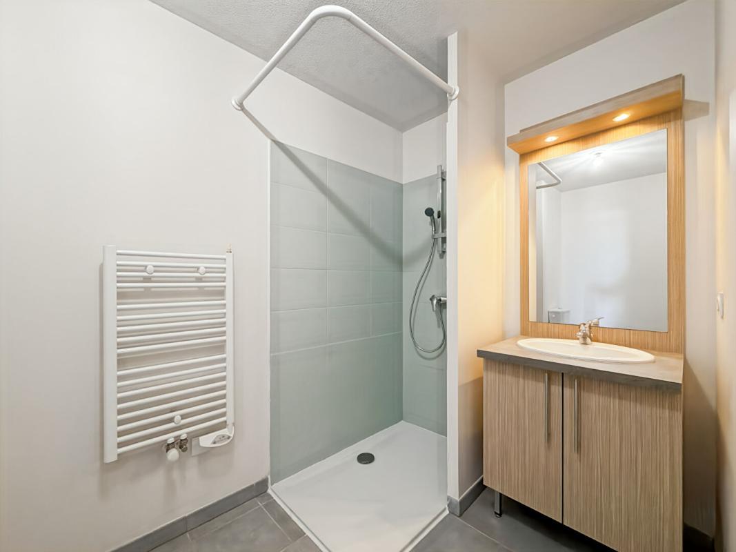 VILLENAVE-D'ORNON Appartement Villenave D Ornon 2 pièce(s) 42 m2 6