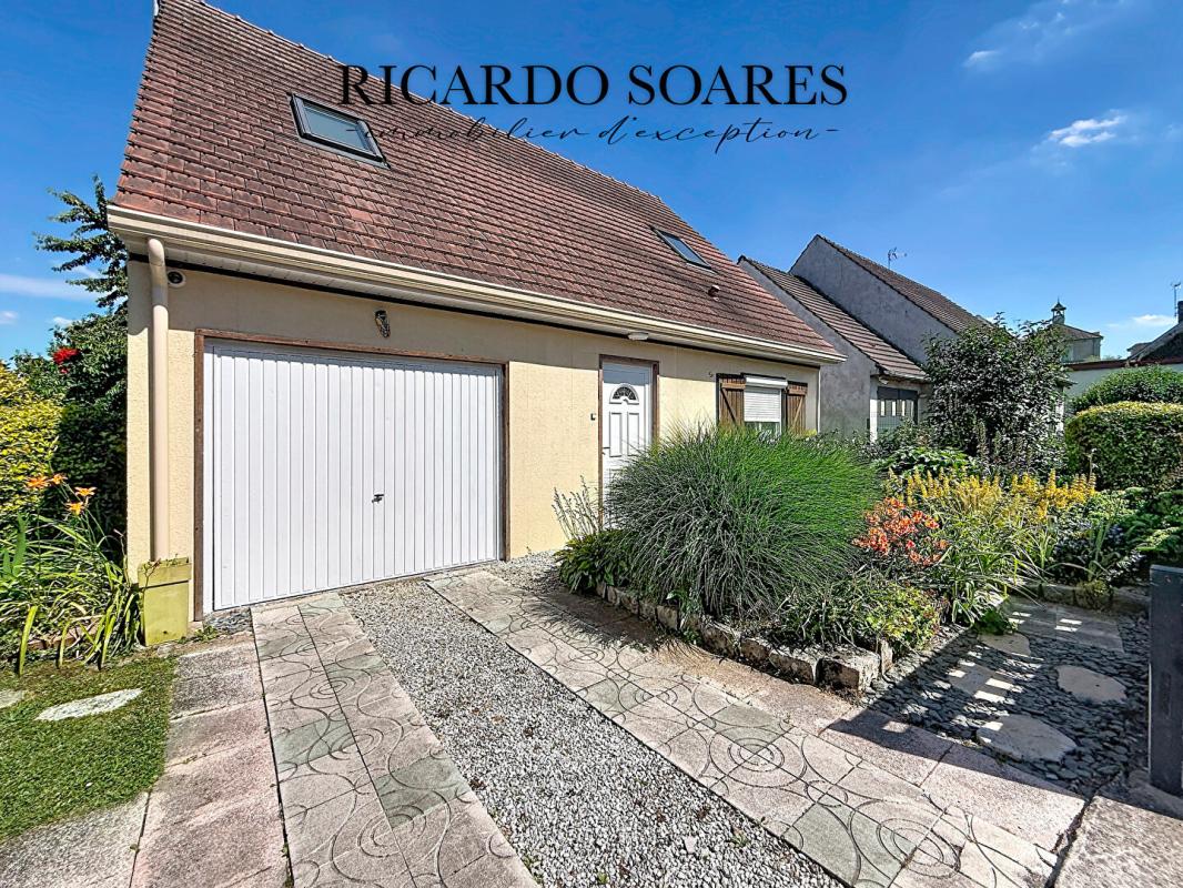 CINQUEUX 60940 CINQUEUX - MAISON 86 m2 / 3 CHAMBRES / GRAND SEJOUR / GARAGE / JARDIN 396 m2 17