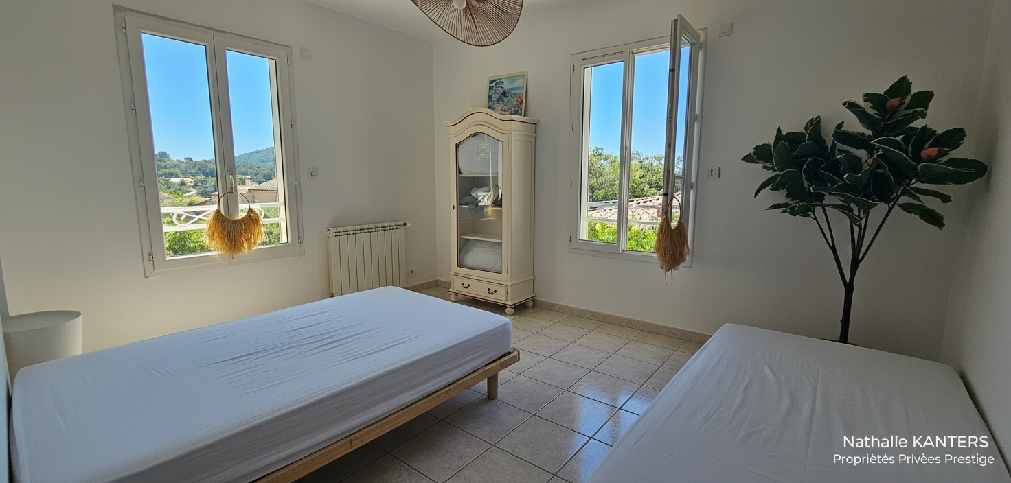 SIX-FOURS-LES-PLAGES Maison Six Fours Les Plages 7 pièce(s) 200 m2 10