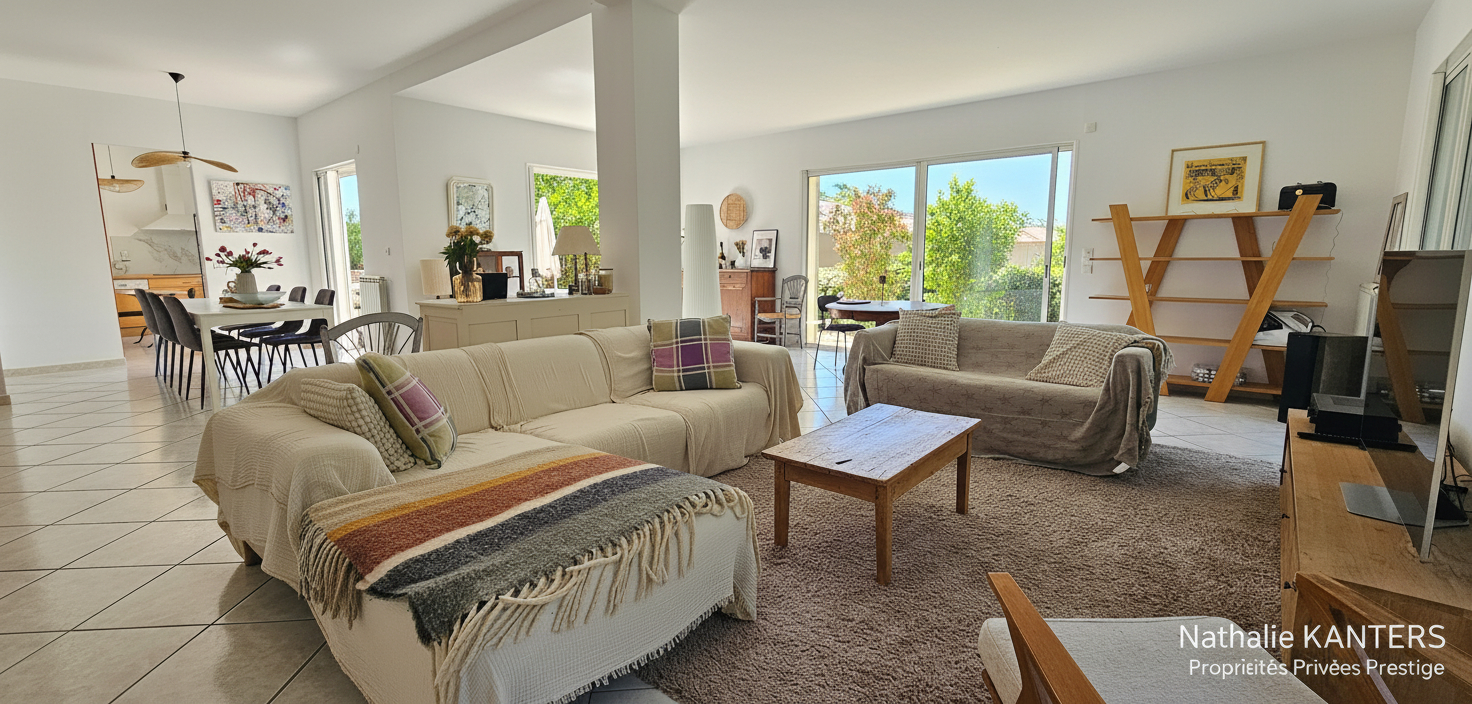 SIX-FOURS-LES-PLAGES Maison Six Fours Les Plages 7 pièce(s) 200 m2 5