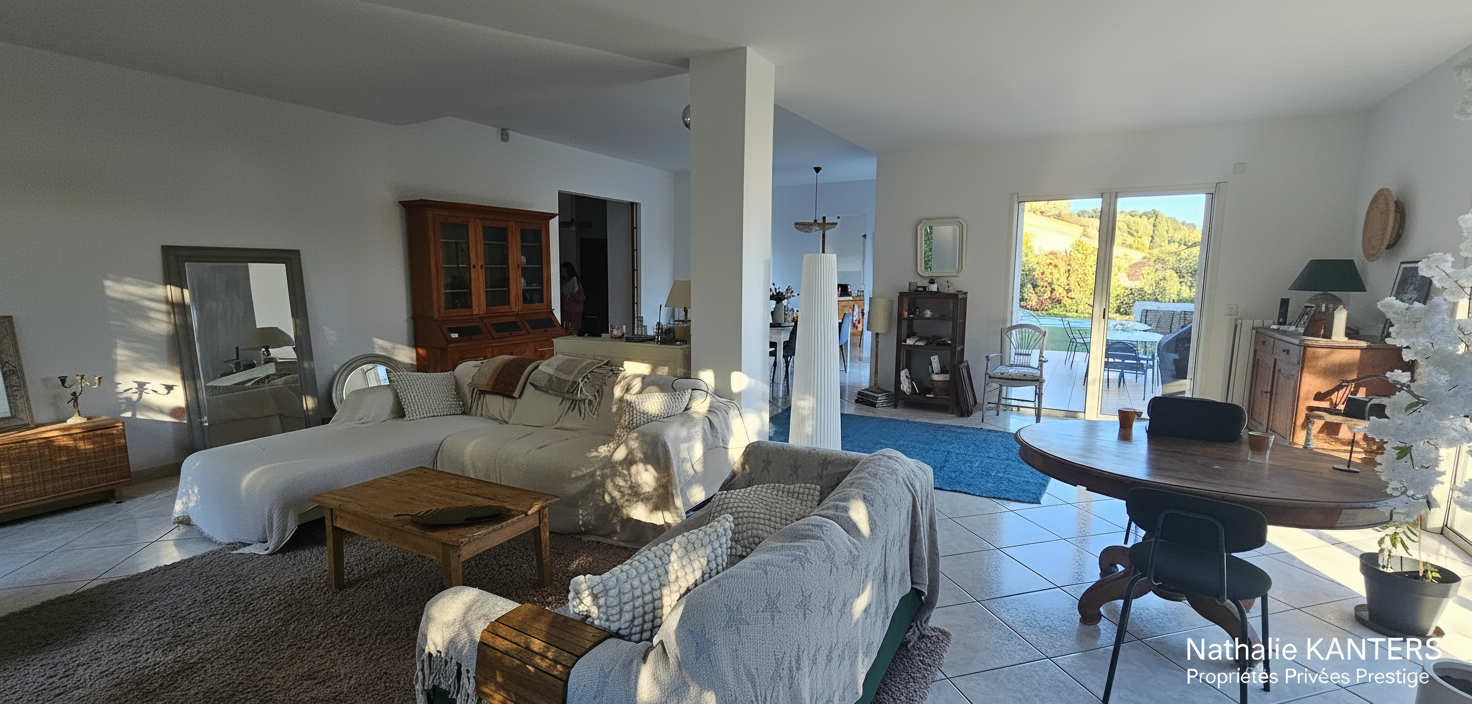 SIX-FOURS-LES-PLAGES Maison Six Fours Les Plages 7 pièce(s) 200 m2 7