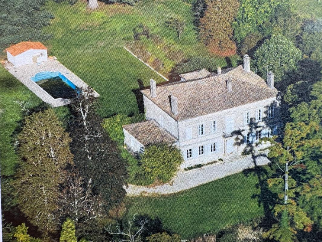 SOUSSAC Propriété d'Exception : Le charme néo-classique proche de Sauveterre de Guyenne 8
