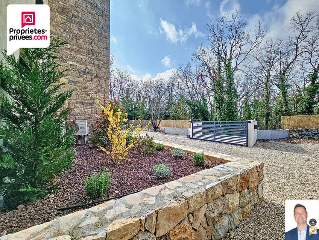 SAINT-CEZAIRE-SUR-SIAGNE MAISON NEUVE 4 PIECES AVEC JARDIN ET PLACES DE PARKING 5
