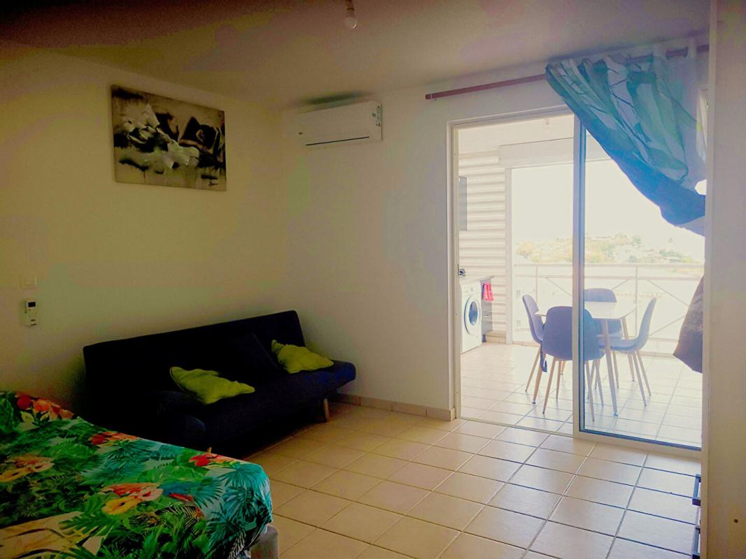 LES TROIS-ILETS Appartement Les Trois Ilets loué meublé 2