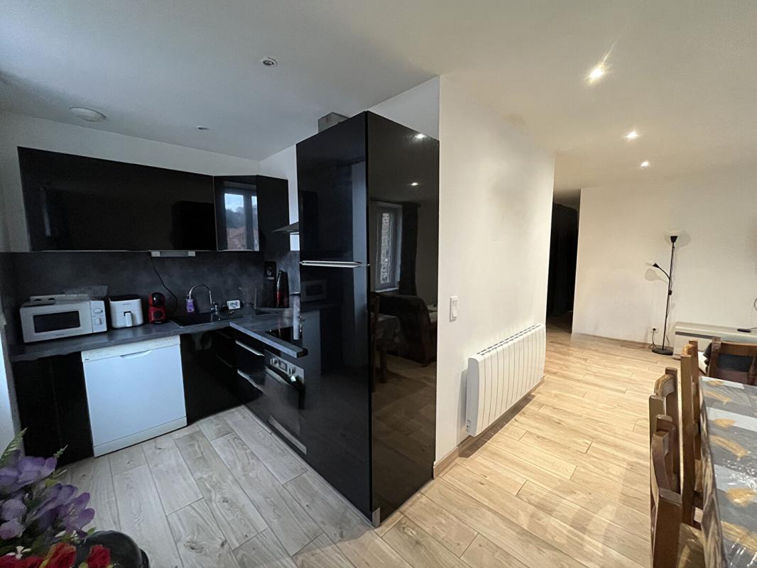 NERONDE Immeuble de 270 m² avec local commercial 9
