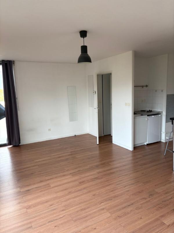 LILLE Lille Appartement 1 pièce 30M² 2