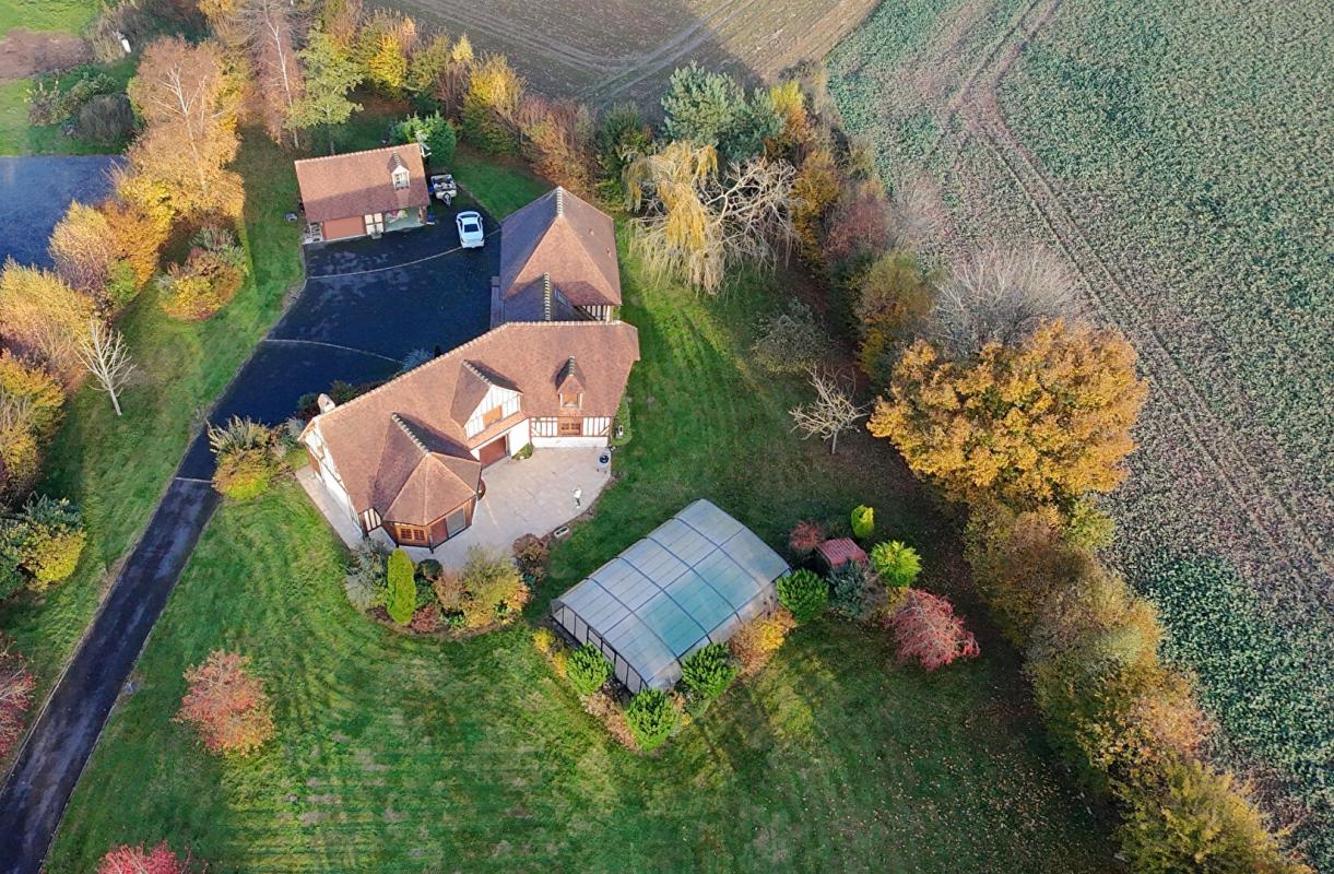 FAUGUERNON Maison normande avec annexe & piscine- 5 000 m² de jardin, Entre Lisieux et Pont-l'Évêque 1