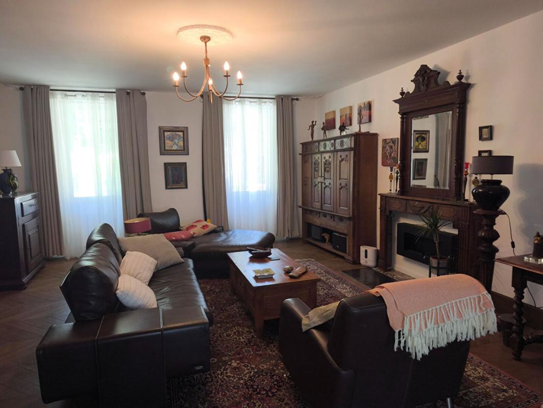 LABASTIDE-ROUAIROUX ENSEMBLE IMMOBILIER RARE DANS LE TARN 5