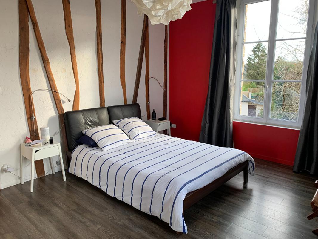 BARC MAGNIFIQUE PROPRIETE COMPRENANT UNE MAISON DE MAITRE ET UNE ANNEXE 13